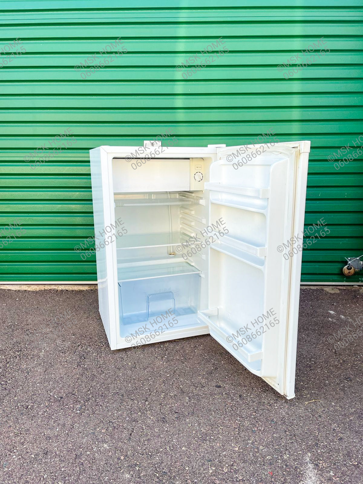 HISENSE 120L BAR FRIDGE