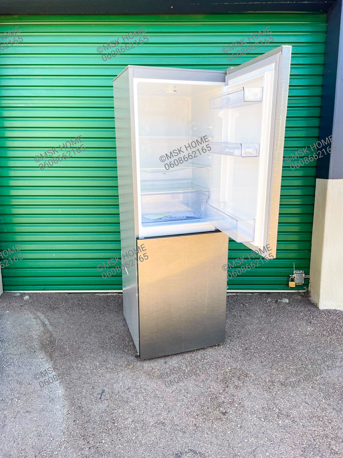 DEFY 247L COMBI FRIDGE FREEZER [KBF 635/ME]