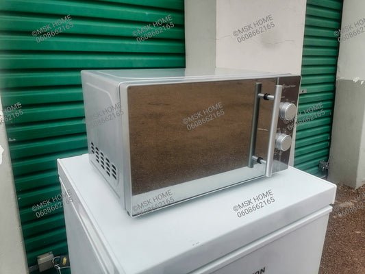 RUSSELL HOBBS 20L MICROWAVE